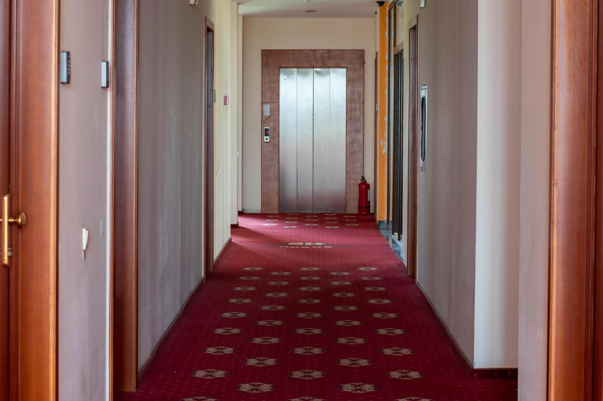 Hotel Coral Máréfalva Kültér fotó