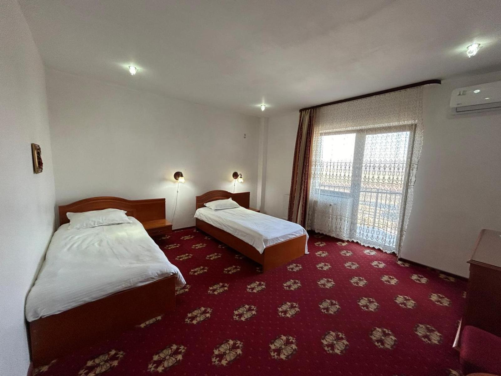 Hotel Coral Máréfalva Kültér fotó
